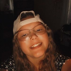 Meet your Posher, Bailey